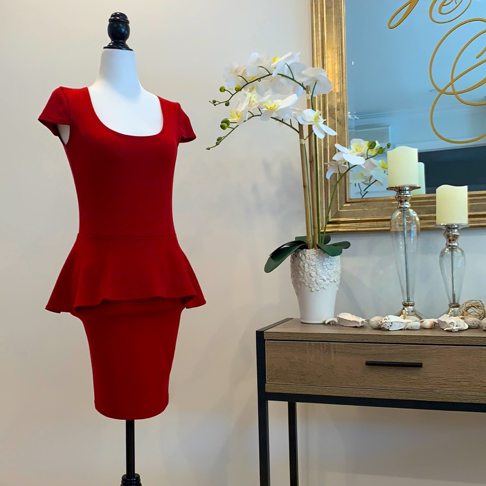 Costa Blanca - Burgundy Short Dress - Size S